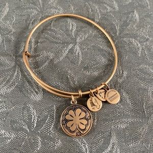 Alex & Ani Clover Irish Gold Bracelet